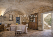Загородный дом с участком на продажу в городе Ciutadella de Menorca Фото