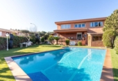 Xalet independent amb terreny en venda a la España, Sant Quirze del Vallès, ref.: TR380880 foto