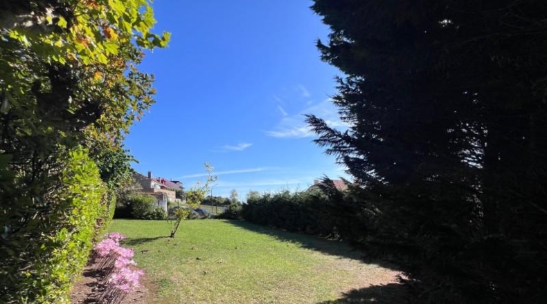 Asturias - Oviedo - 382m2