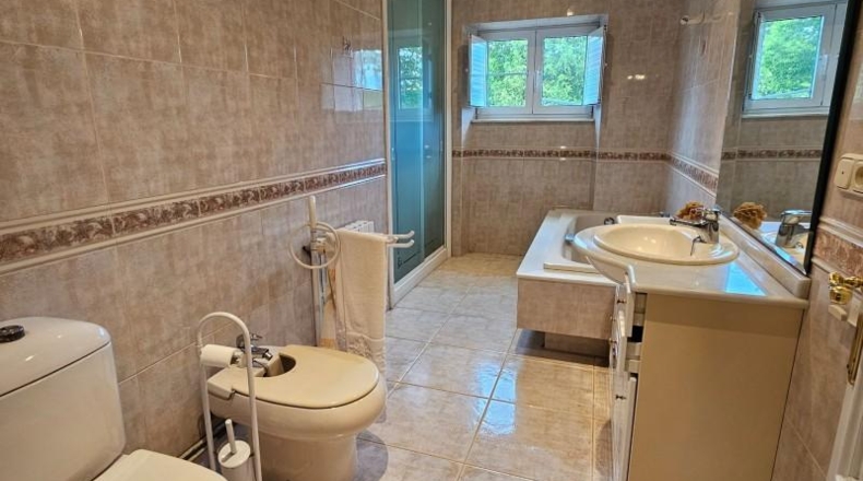 La Coruña - Teo - 10950m2