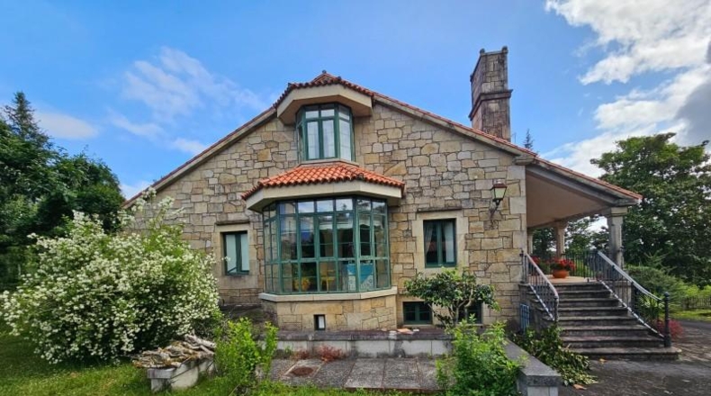 La Coruña - Teo - 10950m2
