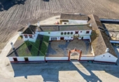 Casa de camp amb terreny en venda a la España, La Puebla de Cazalla, ref.: TR315585 foto