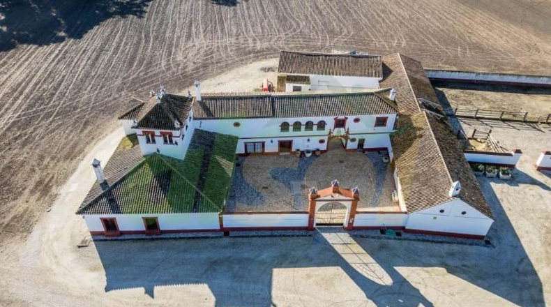 Севилья - La Puebla de Cazalla - 2220m2