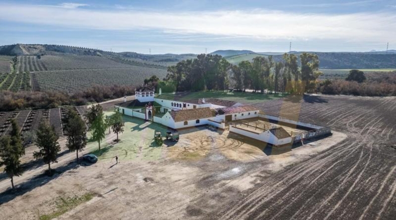 Севилья - La Puebla de Cazalla - 2220m2