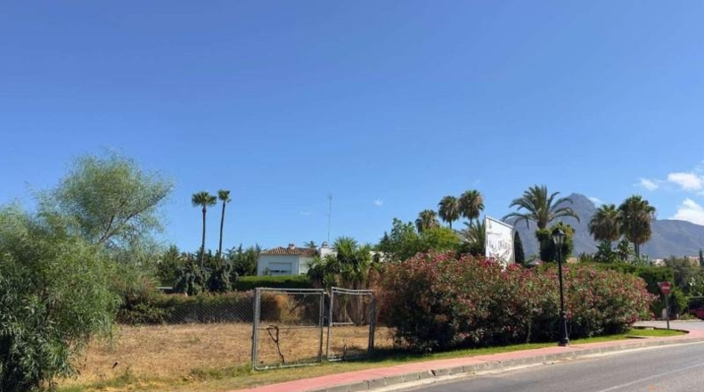 Málaga - Marbella - 1223m2