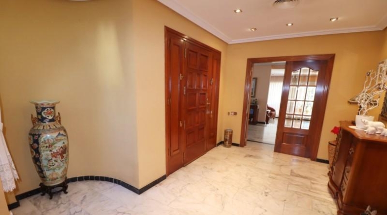 Valencia - Godella - 2200m2