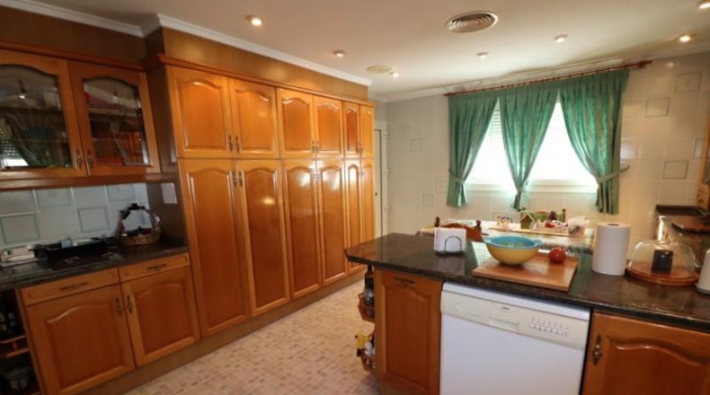 Valencia - Godella - 2200m2