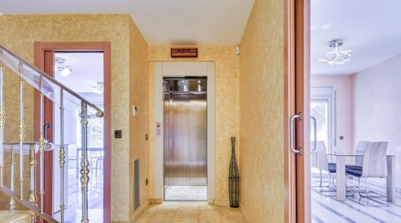 Gerona - Lloret de Mar - 1074m2