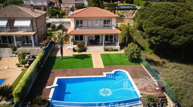 Gerona - Lloret de Mar - 872m2