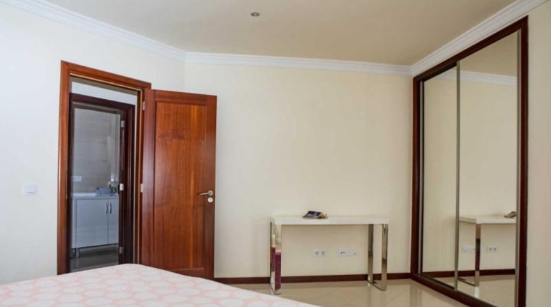 Santa Cruz de Tenerife - Adeje - 1038m2