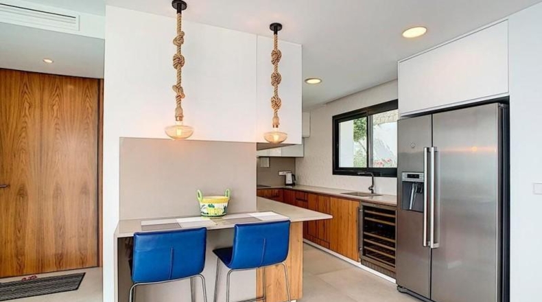 Alicante - el Poble Nou de Benitatxell - 909m2