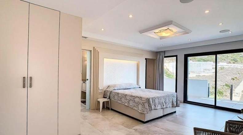 Alicante - el Poble Nou de Benitatxell - 909m2