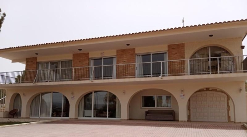 Alicante - Alfaz del Pi - 2500m2