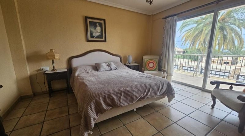 Alicante - Alfaz del Pi - 300m2