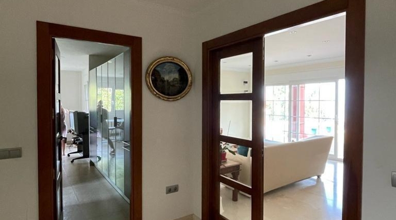 Málaga - Benalmádena - 10000m2