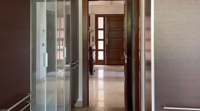 Málaga - Benalmádena - 10000m2