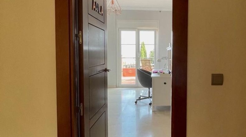 Málaga - Benalmádena - 10000m2