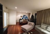 Chalet independiente con terreno en venta en la España, Pozuelo de Alarcón, ref: TR370671 foto
