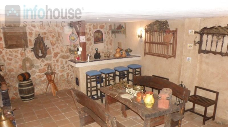 Islas Baleares - Santa Maria del Camí - 10654m2