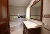 Chalet independiente con terreno en venta en la España, Inca, ref: TR160754 foto