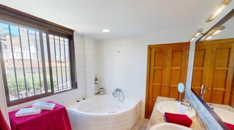 Castellon - Benicasim - 976m2