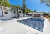 Chalet independiente con terreno en venta en la España, Mijas, ref: TR239963 foto
