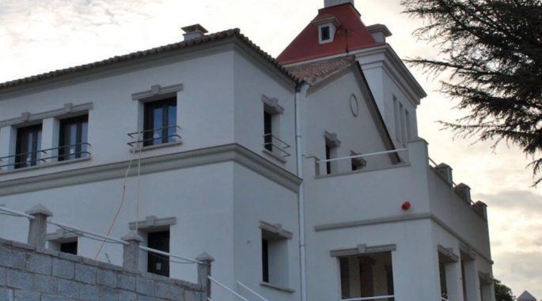 Community of Madrid - Torrelodones - 2000m2