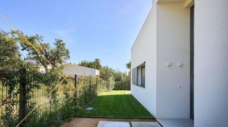 Gerona - Lloret de Mar - 689m2