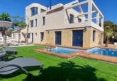 Xalet independent amb terreny en venda a la España, Alacant, ref.: TR158974 foto