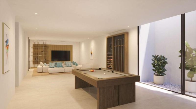 Málaga - Estepona - 756m2