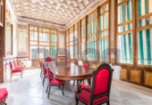 Отдельно стоящий дом с участком на продажу в городе Villajoyosa Фото