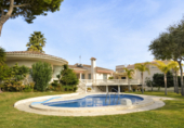 Xalet independent amb terreny en venda a la España, Castelló d'Empúries, ref.: TR223753 foto