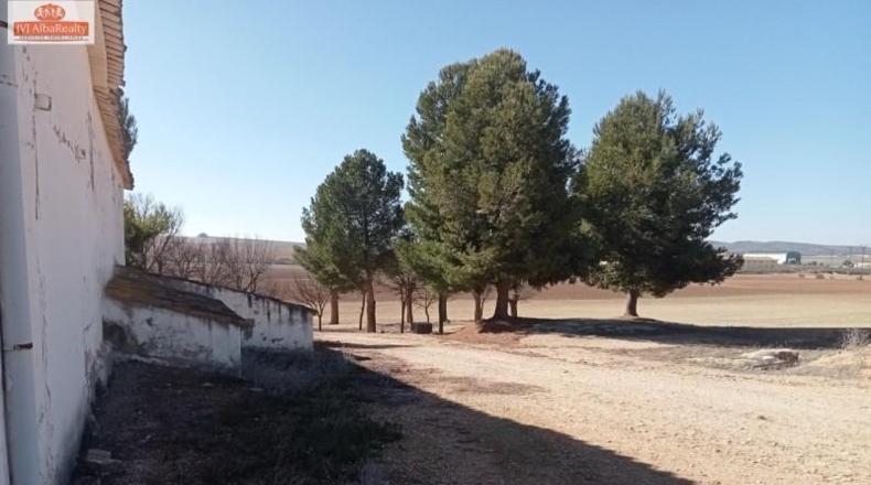Albacete - Chinchilla de Monte-Aragón - 2200000m2