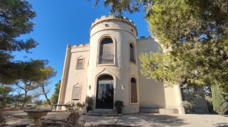 Alicante - Villajoyosa - 87654m2