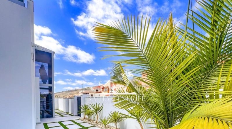 Santa Cruz de Tenerife - Adeje - 420m2