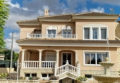 Chalet independiente con terreno en venta en la España, Santa Pola, ref: TR363964 foto