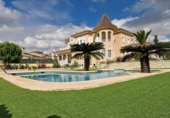 Chalet independiente con terreno en venta en la España, Santa Pola, ref: TR363964 foto
