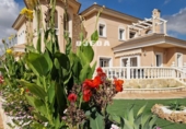 Chalet independiente con terreno en venta en la España, Santa Pola, ref: TR363964 foto