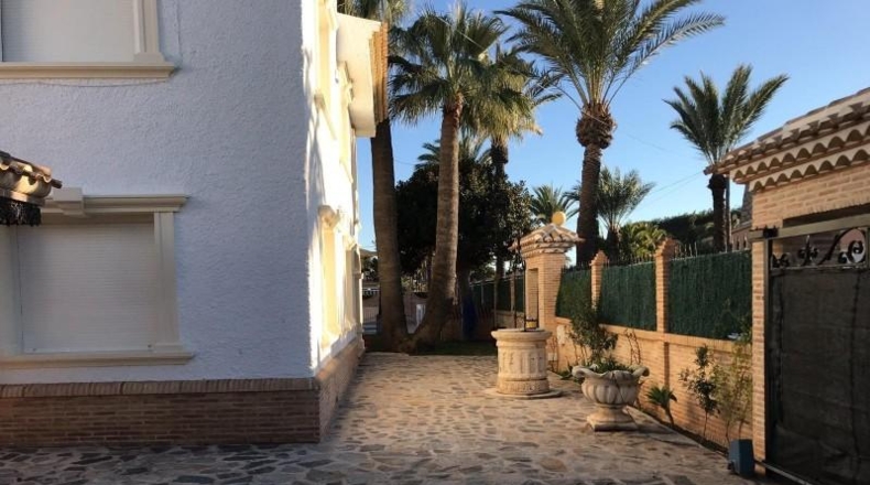 Alicante - Dehesa de Campoamor - 1445m2