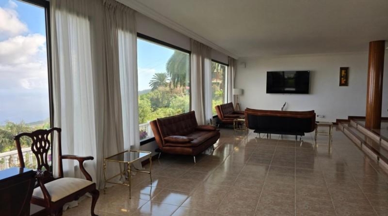 Santa Cruz de Tenerife - San Juan de la Rambla - 4120m2