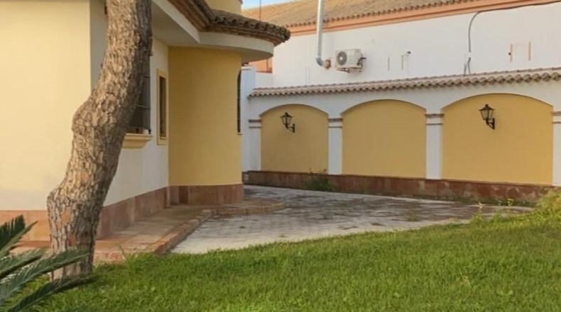 Cadiz - Chiclana de la Frontera - 1300m2