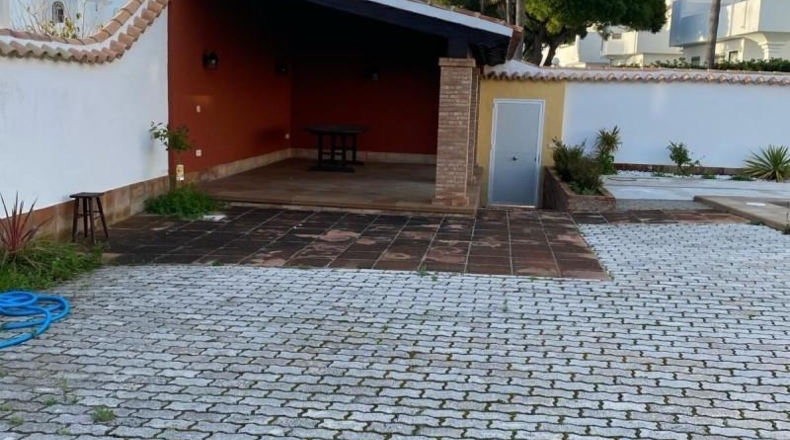 Cadiz - Chiclana de la Frontera - 1300m2