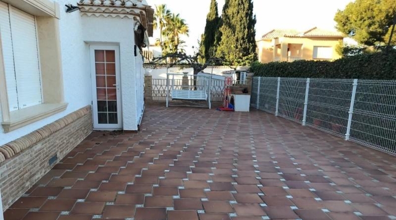 Аликанте - Cabo Roig - 1445m2