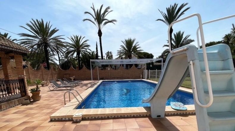 Alicante - Cabo Roig - 1443m2