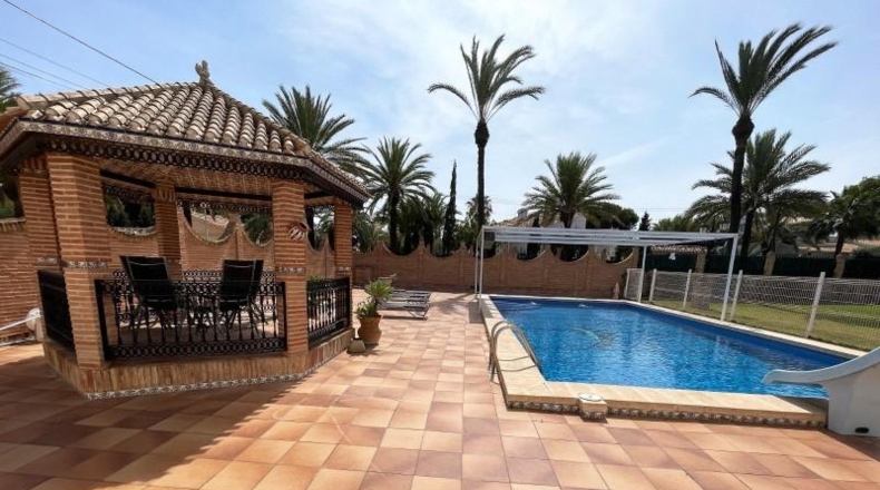 Alicante - Cabo Roig - 1443m2