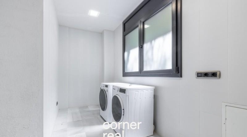 Barcelona - Cerdanyola del Vallès - 1250m2