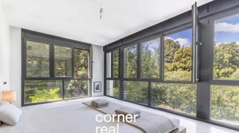 Barcelona - Cerdanyola del Vallès - 1250m2