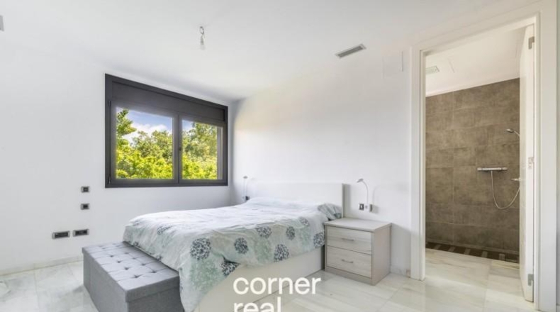 Barcelona - Cerdanyola del Vallès - 1250m2