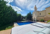 Chalet independiente con terreno en venta en la España, Adeje, ref: TR335751 foto