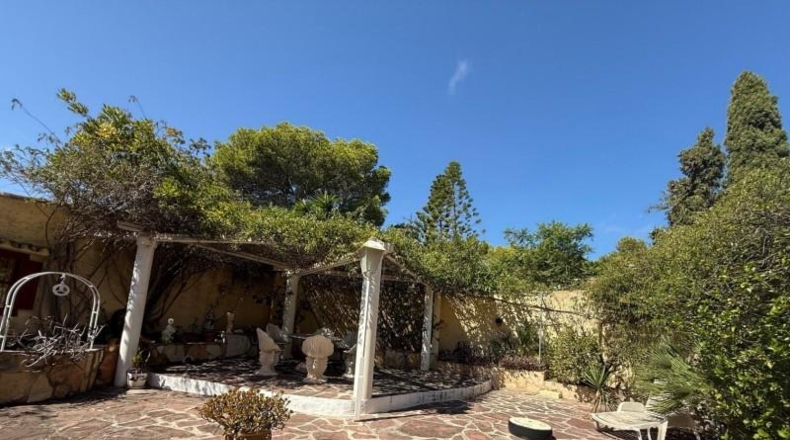 Alicante - Moraira - 2451m2